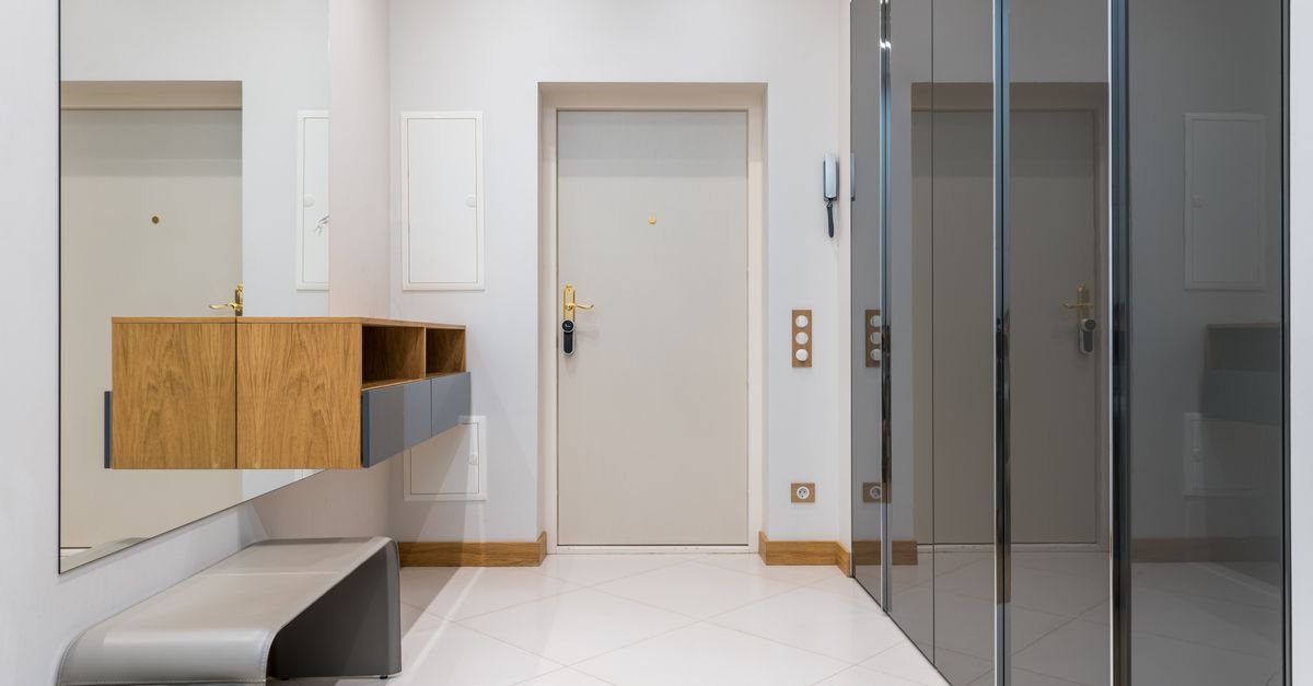 Choose Entryway Furniture