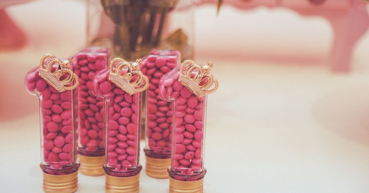 Themed Party Favors
