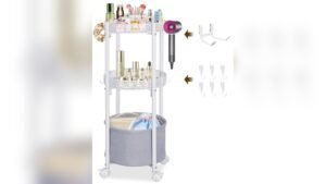 Compact Beauty Studio Furniture Solutions