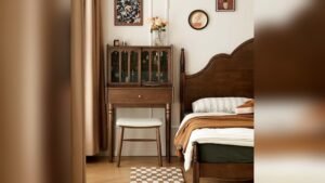 Wooden Dressing Table With Premium Finish