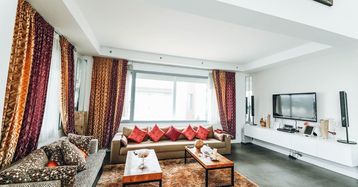 Arrange Living Room Furniture